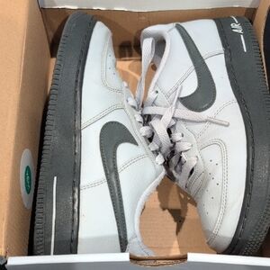 Nike Kids Gray and Black Sneakers